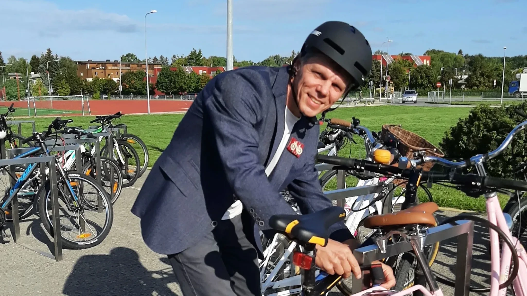 Laagri Kooli rattaparkla